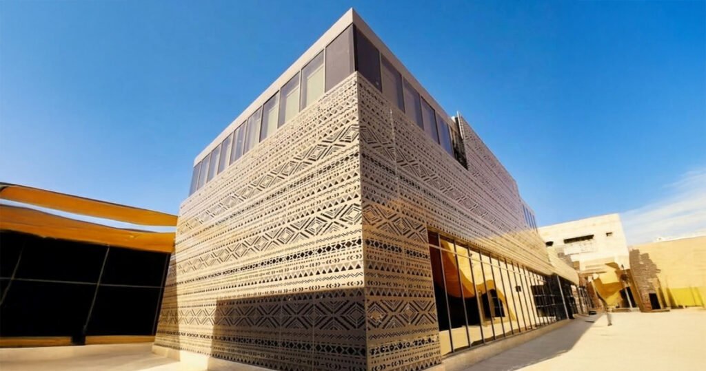 مشروع بوابة طويق 